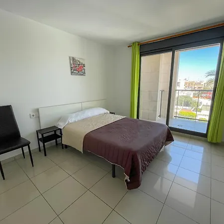 Playa De 3000 Apartment *